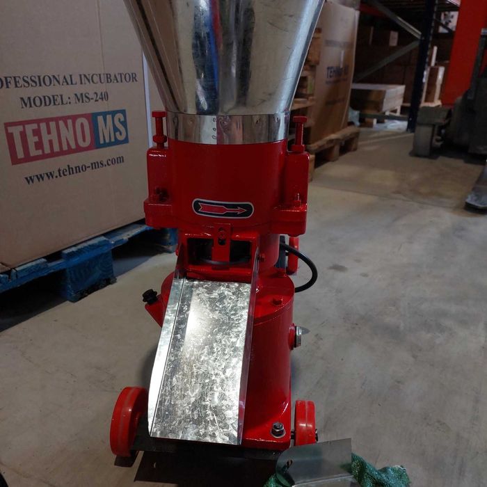 Преса, Гранулатор за фураж KL-140S с 1 матрица 3 kW / 80 кг/ч