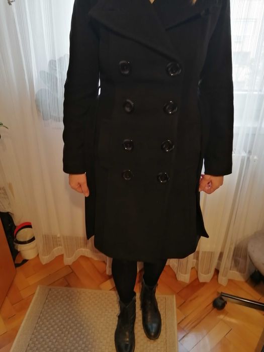 Vănd palton de damă,negru