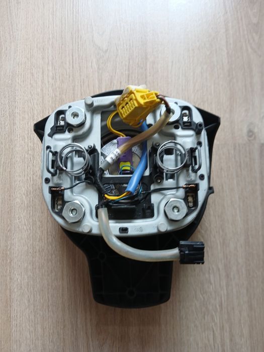 Продава се еърбег за волан – SEAT (оригинален)