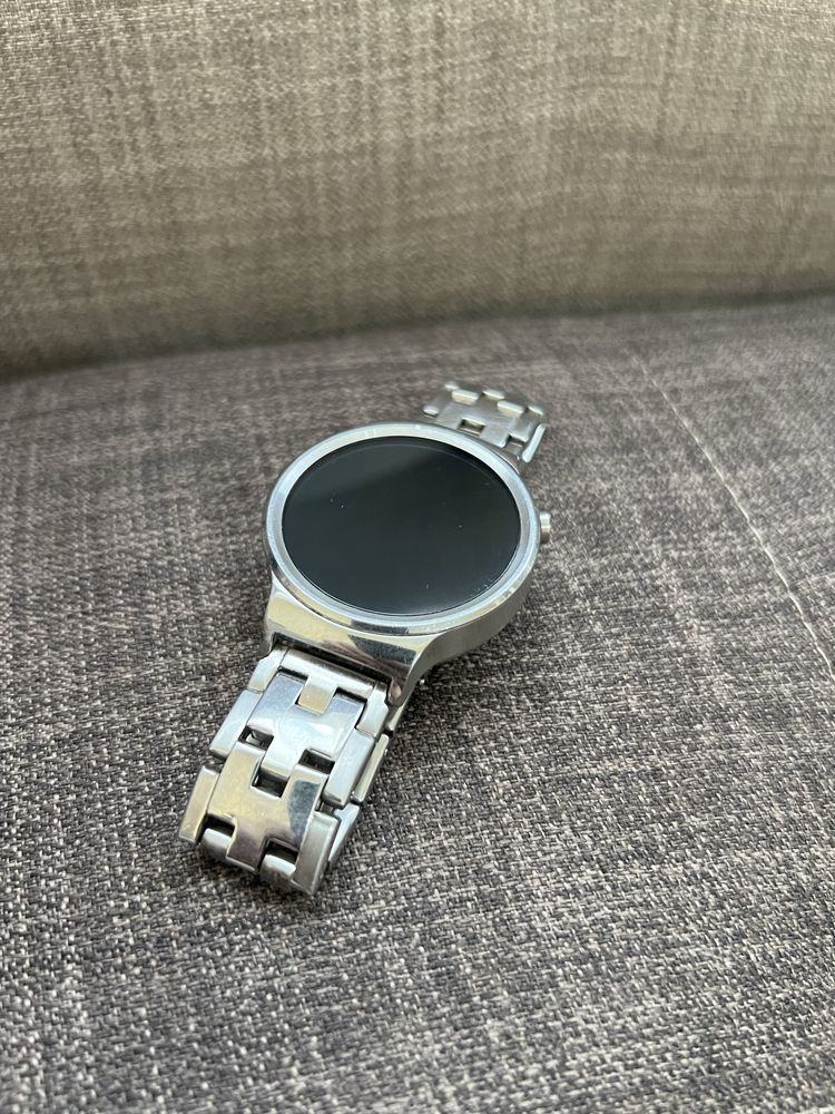 Смарт часовник Huawei Watch 1