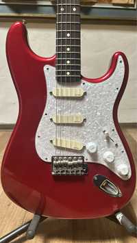 Fender Stratocaster ‘60s Candy Apple Red
