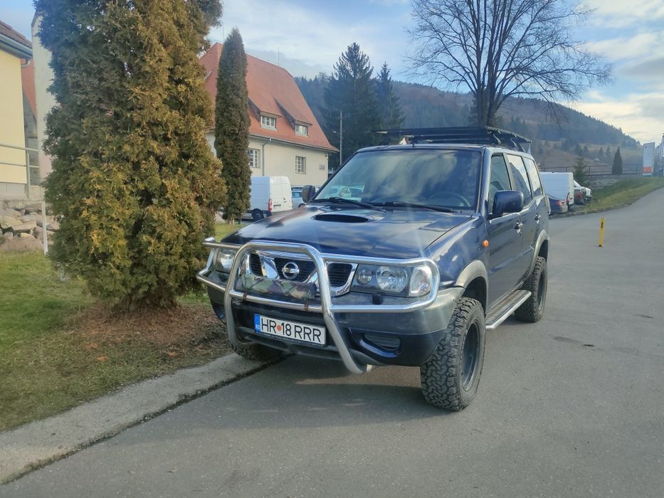 Nissan Terrano 2
