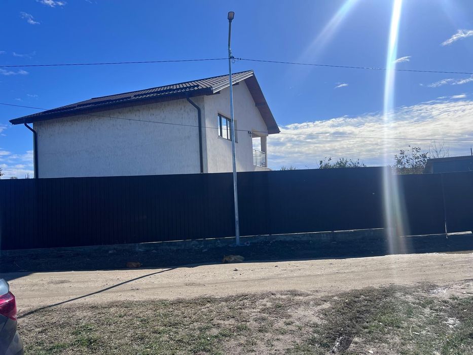 Casa de vanzare la iesire din Craiova