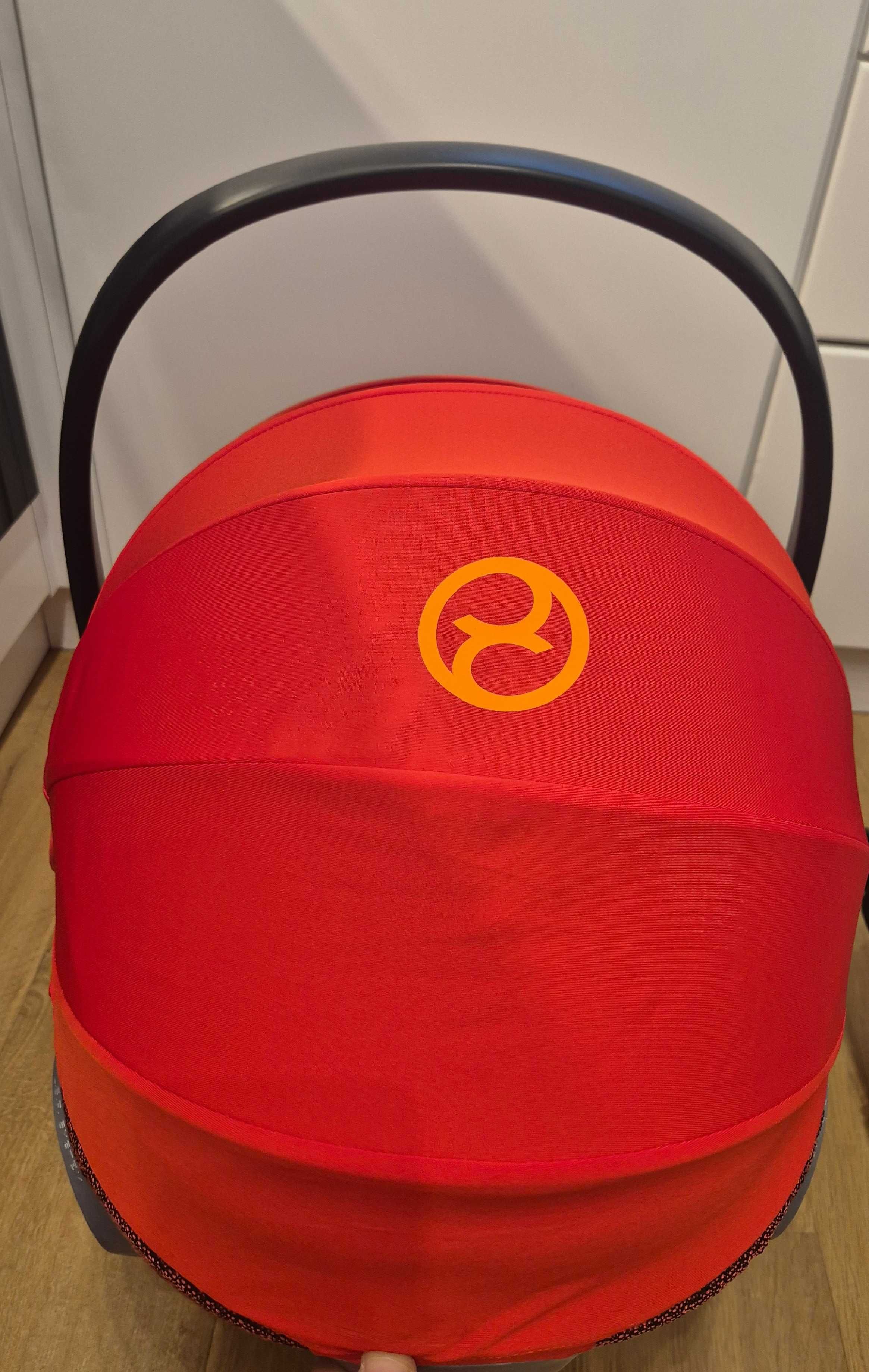 Столче Cybex Cloud Z2 i-Size и база i-Size Cybex Base T