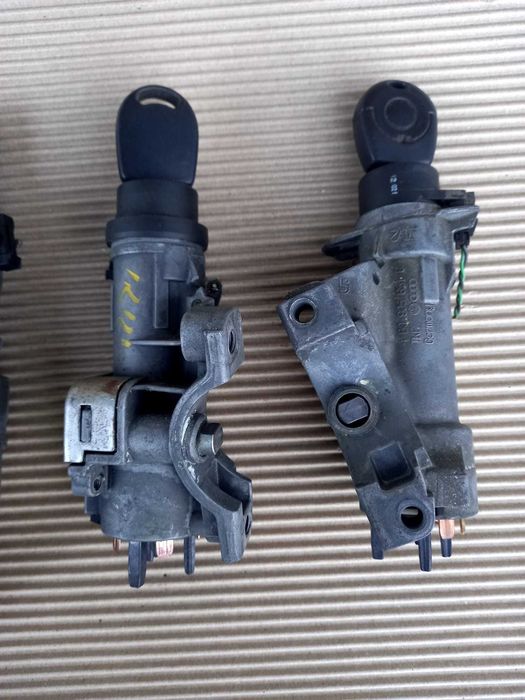 Skoda Fabia Octavia Vw Polo Golf 4 Passat B55 contact pornire cu cheie
