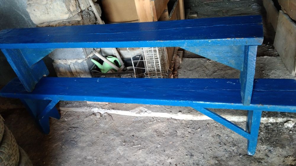 Стуля на частный дом и стол на дачу нужный инвентарь