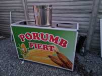Toneta porumb fiert copt, stand , taraba