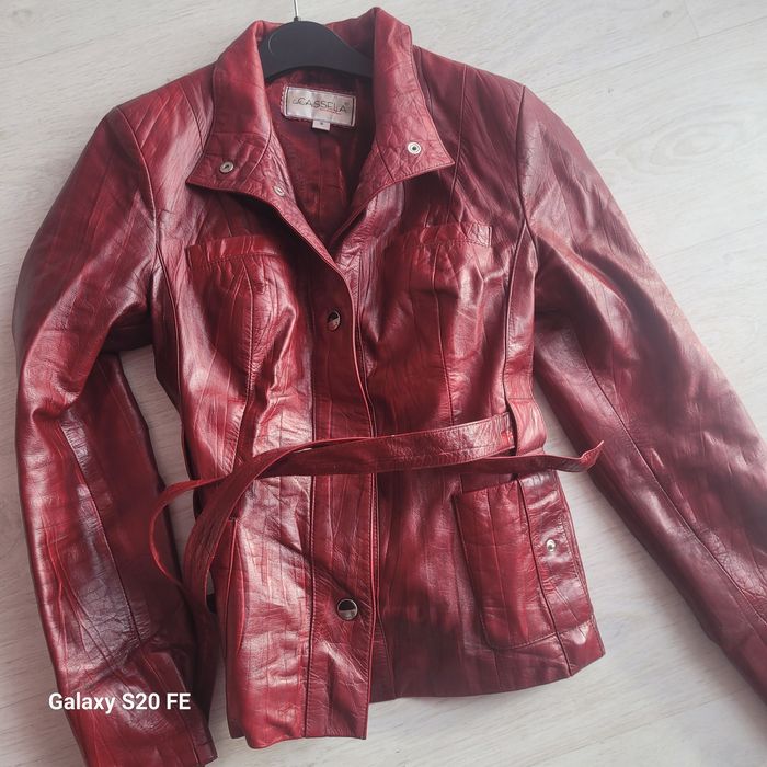 Vand geaca piele visinie mărime S