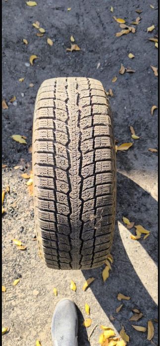 Зимныии шины б/у