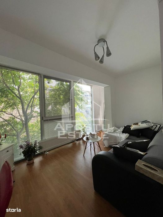 Apartament cu 2 camere, centrala proprie, loc de parcare, zona Olimpia