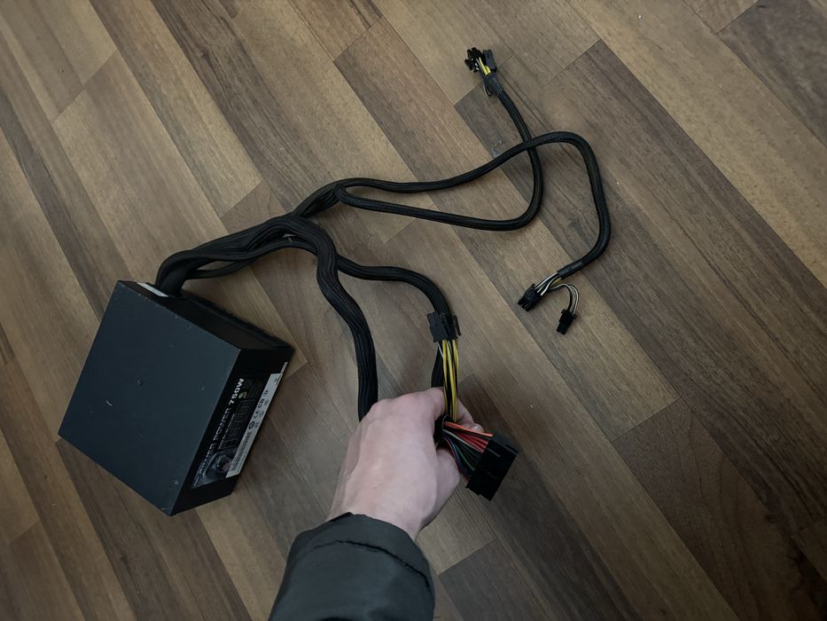 Sursă Silver Power 750W – 80 Plus Bronze – funcțională