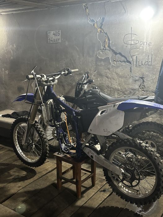 Продам кроссовый мотоцикл Yamaha yz250f