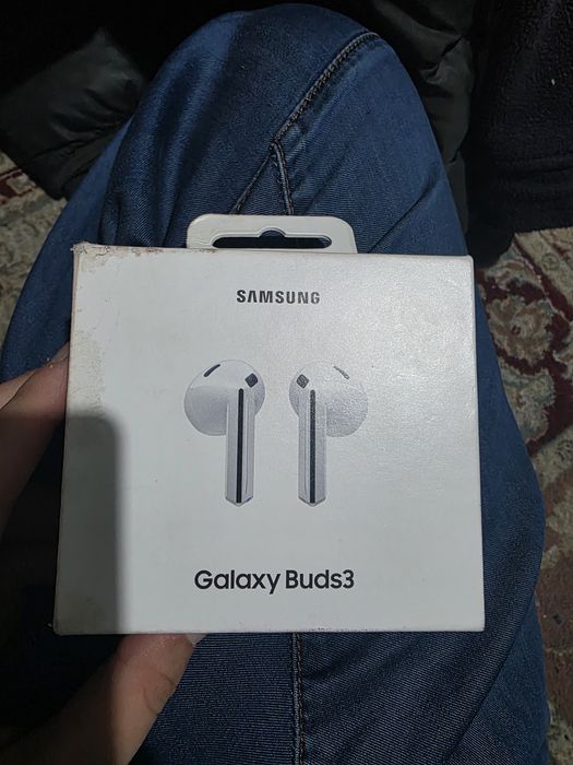 Galaxy buds 3 почти новый