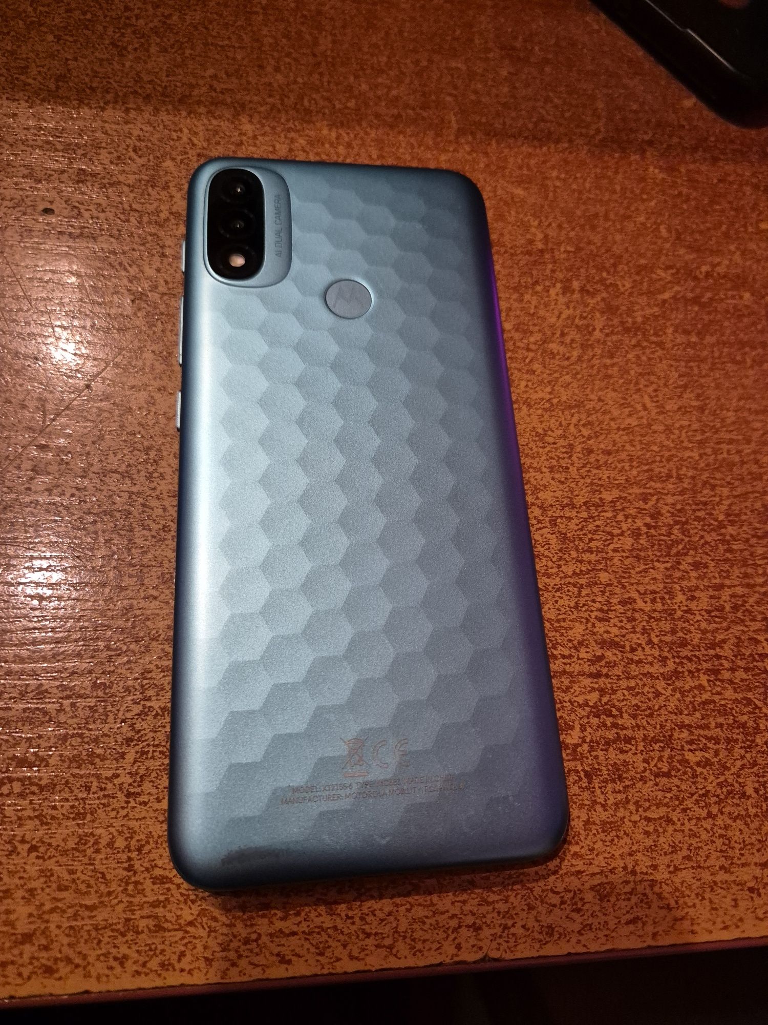 Motorola E20 ОТЛИЧЕН