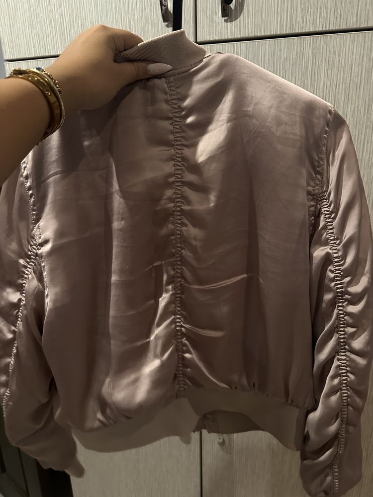 Пролетно яке H&M