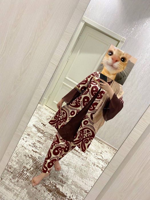 Milliy atlas ko‘ylak — nafis, oz kiyilgan