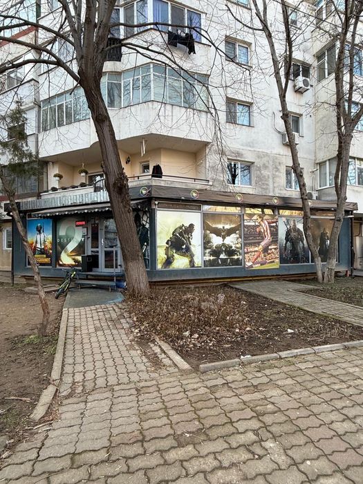 Spatiu comercial de vanzare 97 mp,acte la zi