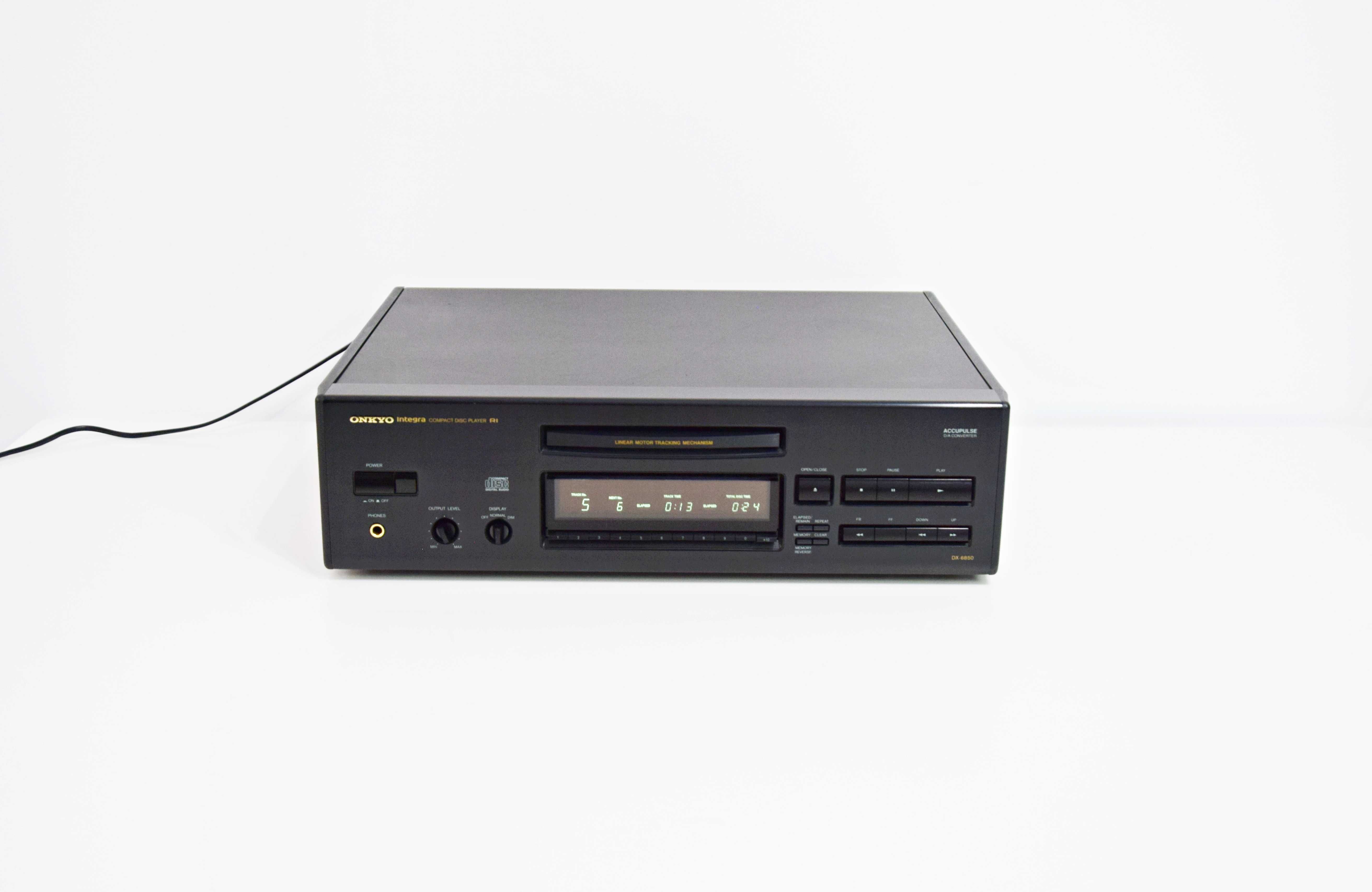 CD Player Onkyo DX-6850