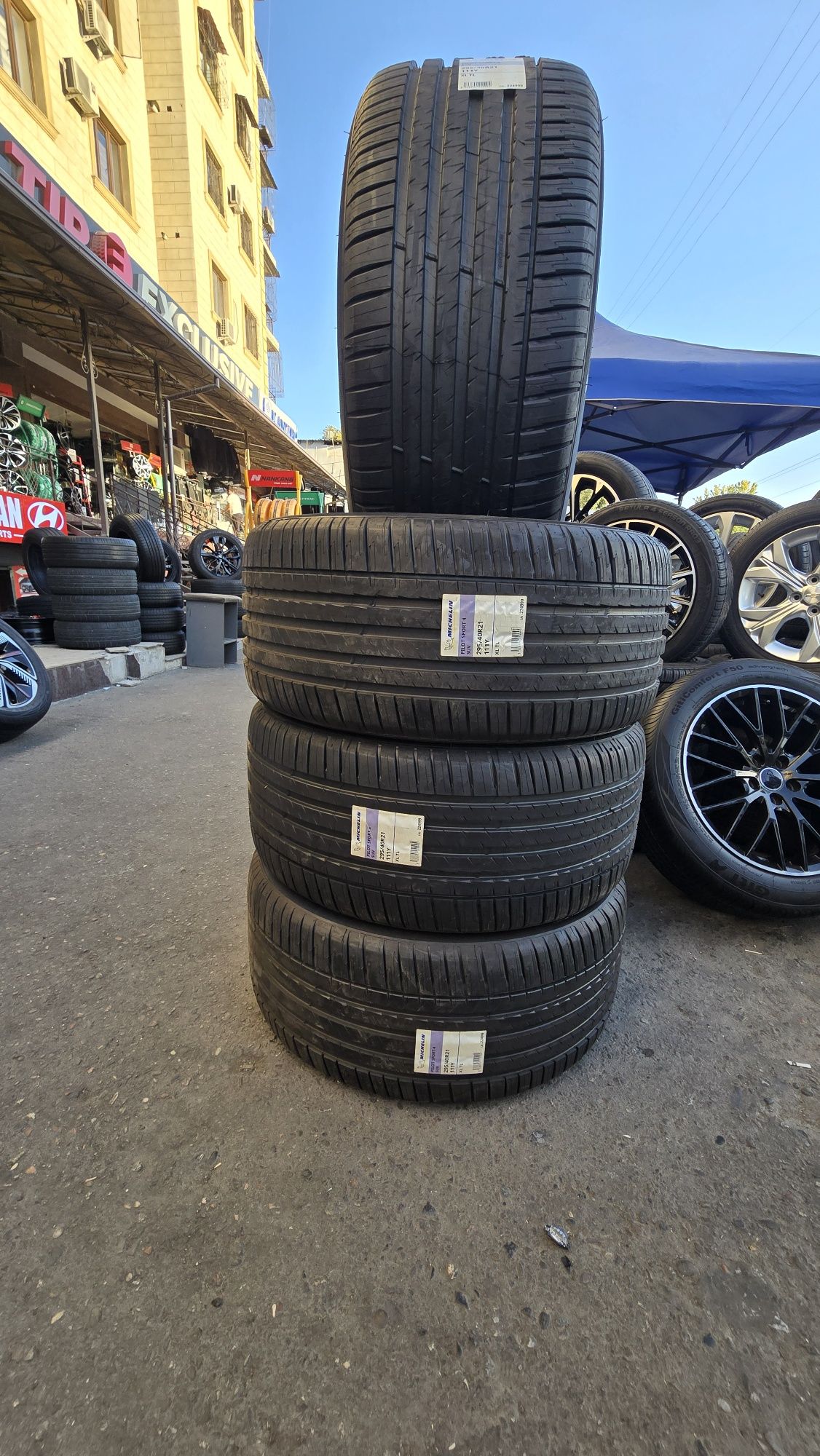 295/40/R21 Michelin pilot sport 4