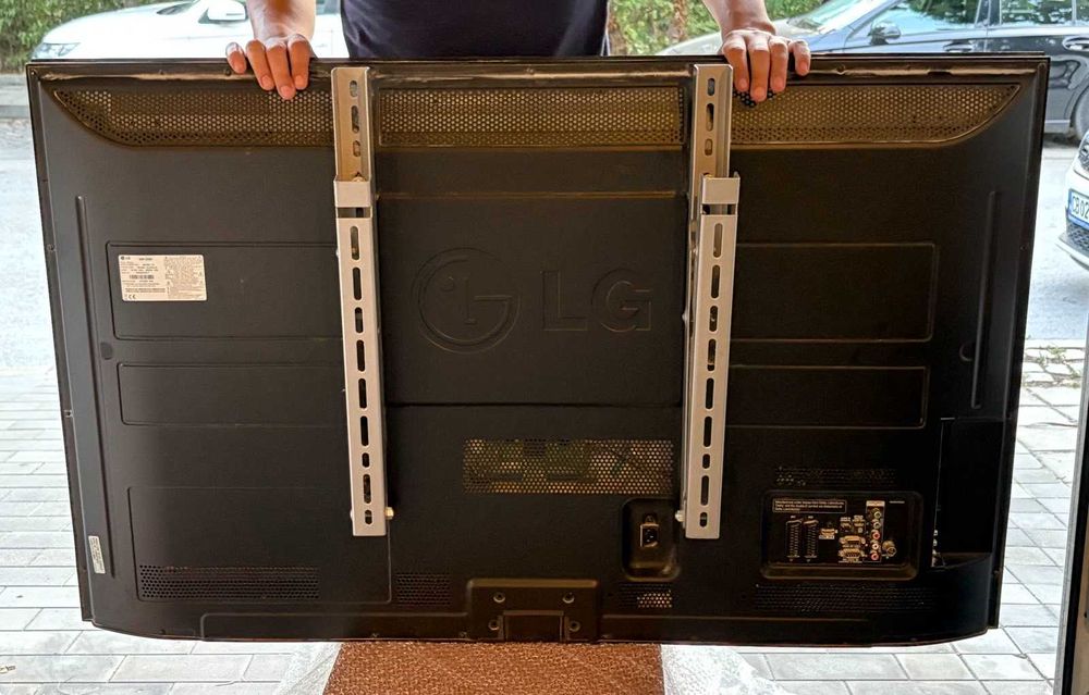 Телевизор PLASMA LG 50PJ550