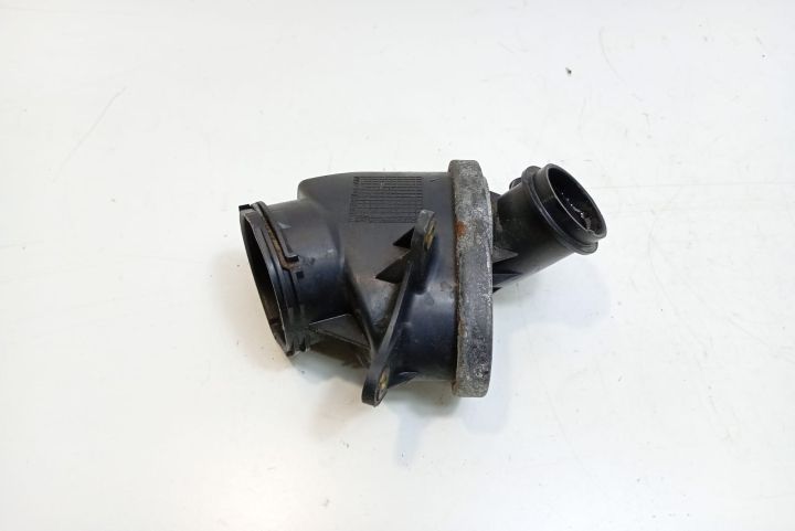 Rezonator aer A6110981507 Mercedes-Benz C-Class W203 seria