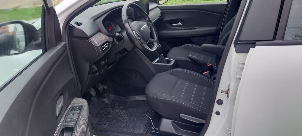 Logan an 2023  cu gpl