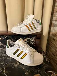 Adidas Superstar