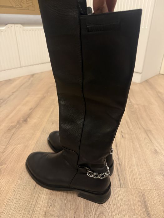 Сапоги наьуральная кожа 38р.