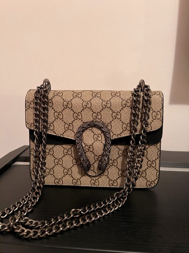 Чанта Gucci Dionysus Shoulder Bag