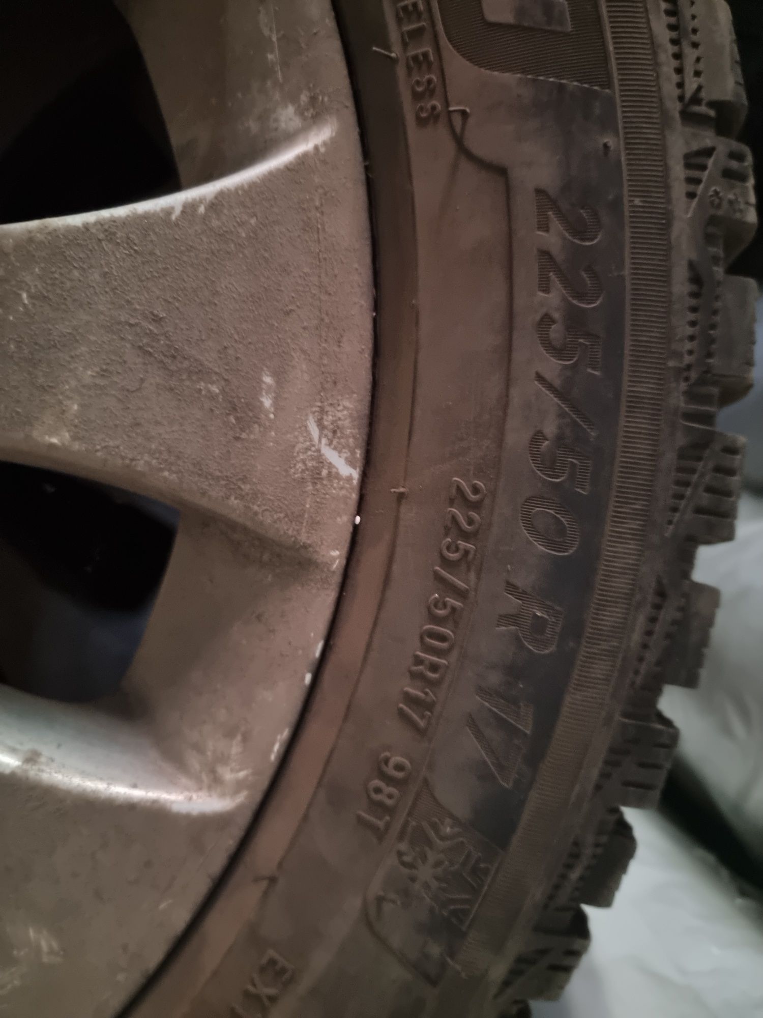 Комплект дисков и шин Michelin X-Ice North 4