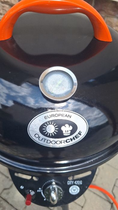 Gratar gaz OutdoorChef City 420g folosit