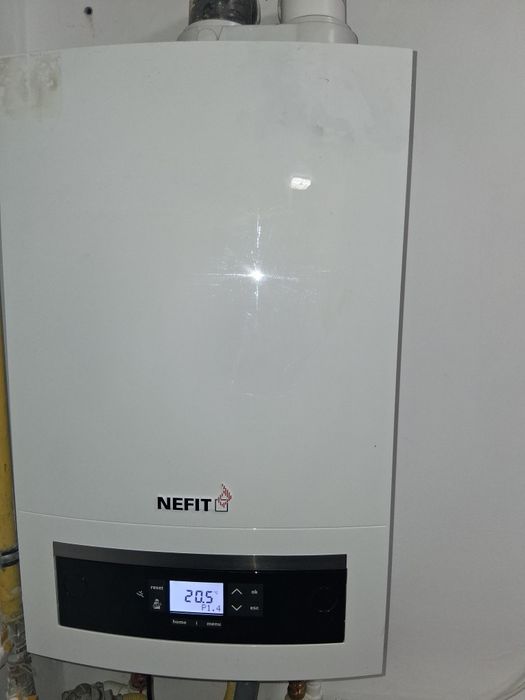 De vânzare  centrala termica pe gas are un cod de eroare 227