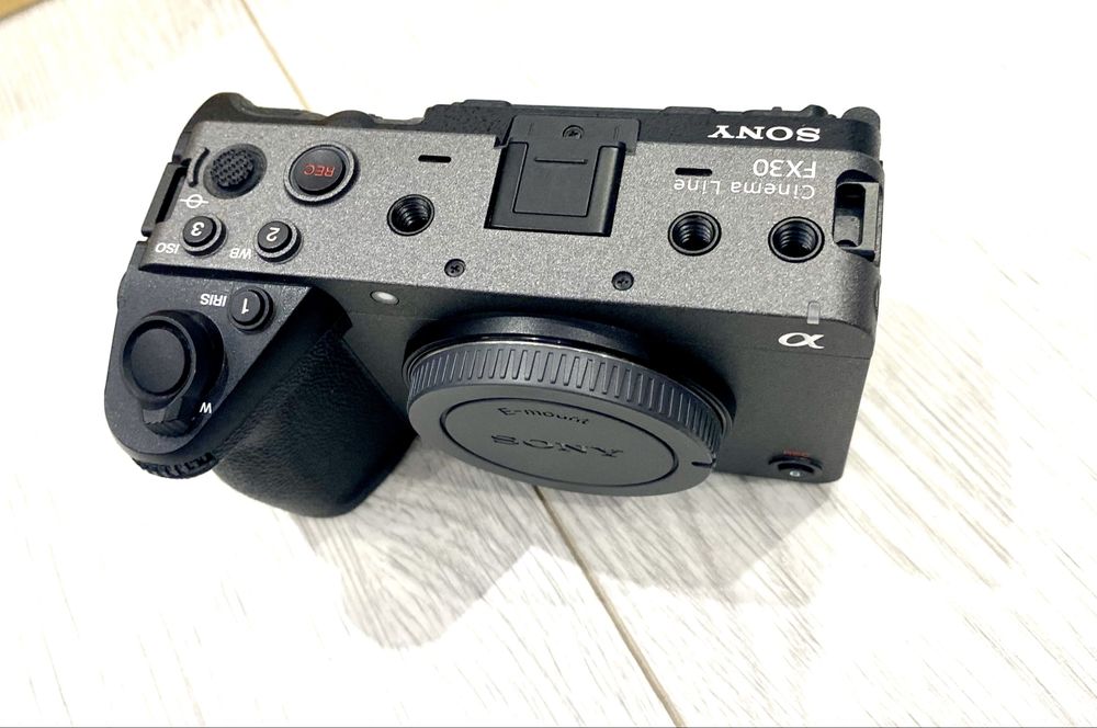 Sony fx30 камера чисто нова