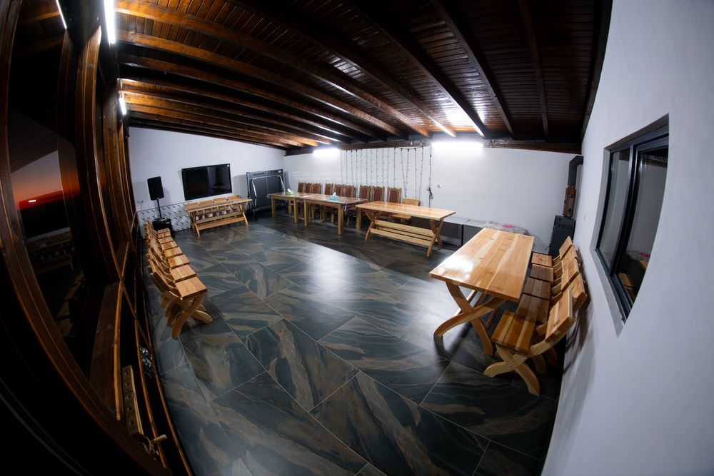 Inchiriez cabana de căciun si revelion