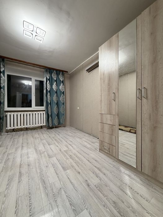 Продается 2-х комн.кв 1987 г , 1/5 эт