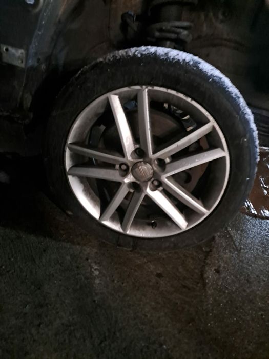 Jante aliaj set 4 bucati 5x112 R17 originale seat leon fr 2010