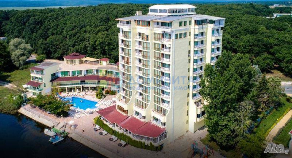 Дава се под наем Едностаен апартамент в Приморско - 50 кв.м за 1938 € - Снимка #13