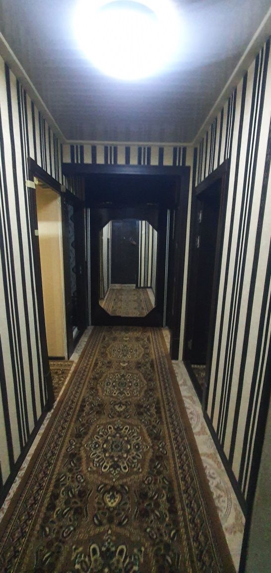 3 хоналик 2 этаж Бухоро Шахарда Кайим муртазо кучасида