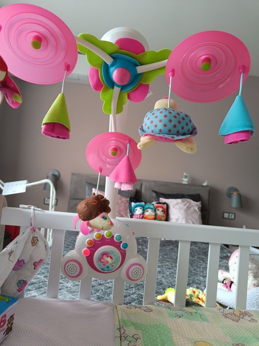 Музикална въртележка + обиколник за кошара + завивка