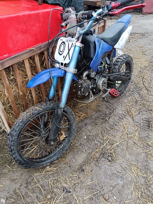 Se vinde cross China 125 4t