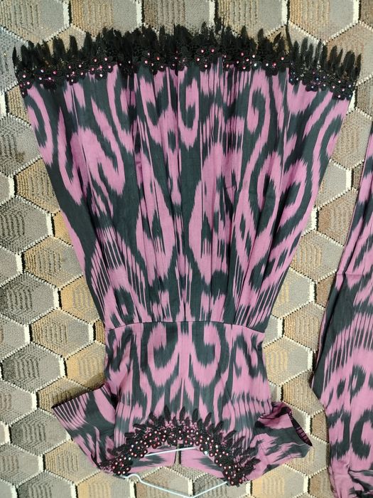 Adras ko'ynak pachti yangi