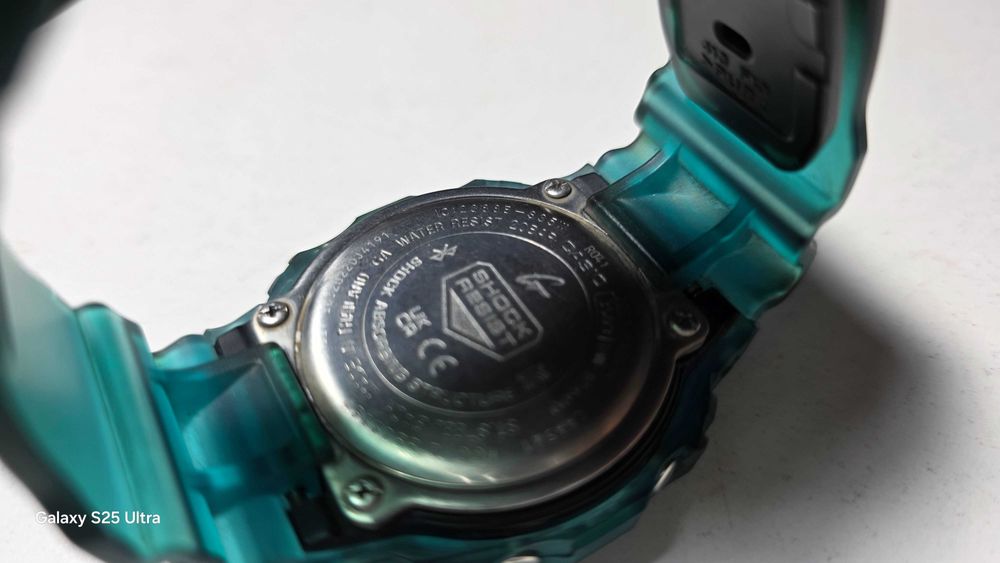Ръчен часовник Casio DW5600