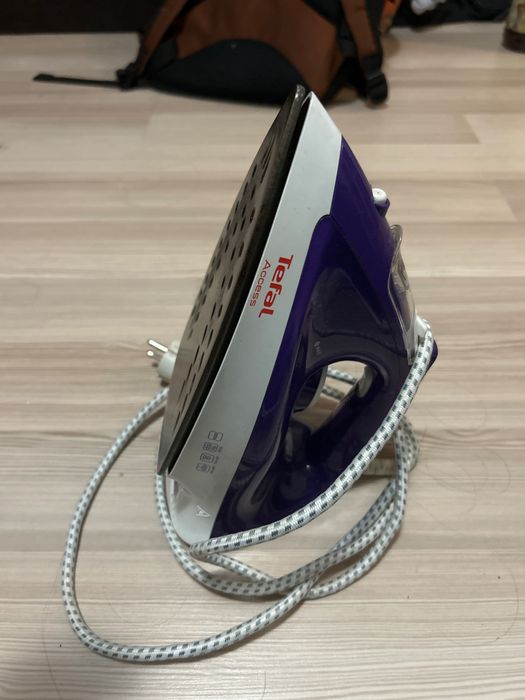 Fier de calcat Tefal