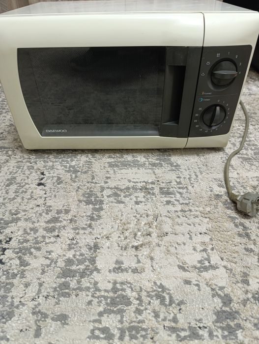 Микроволновка работает отлично