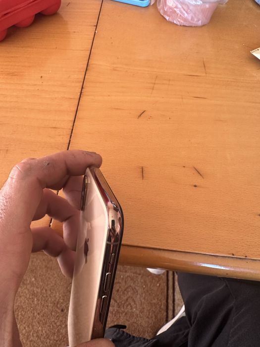 IphoneXS gold Отличен