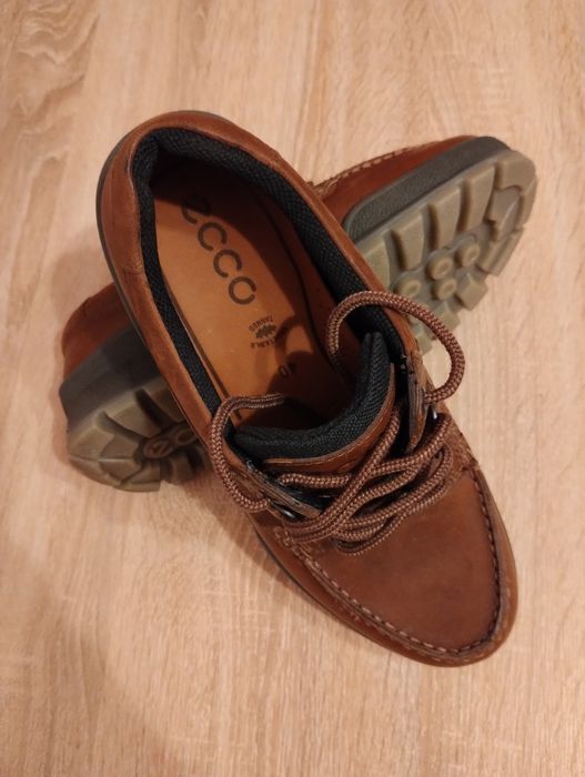 Pantofi ECCO nr.40