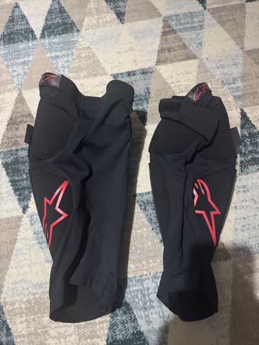 Наколенки Alpinestars Bionic Flex