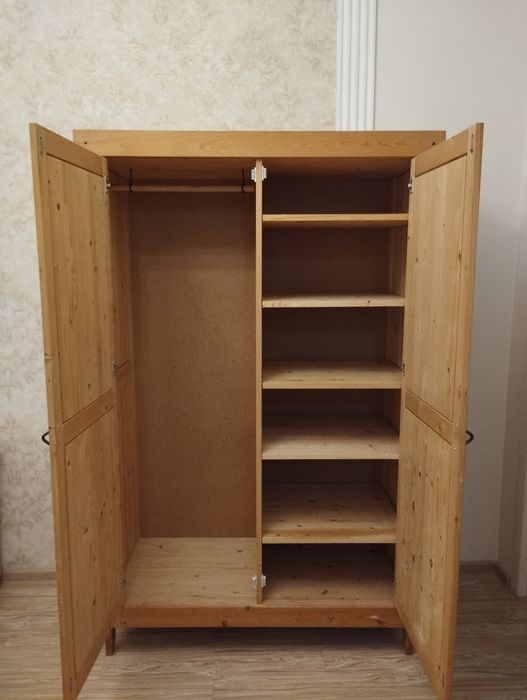 Шкаф икеа деревянный,.