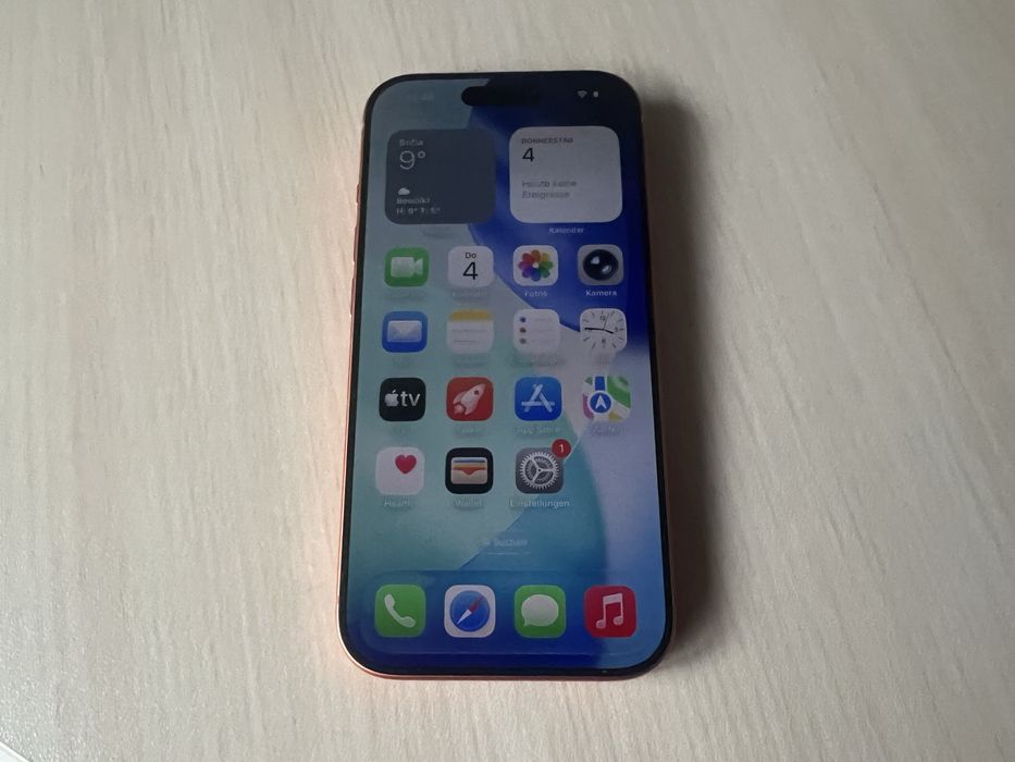 Продавам Apple iPhone 17 Pro 256GB