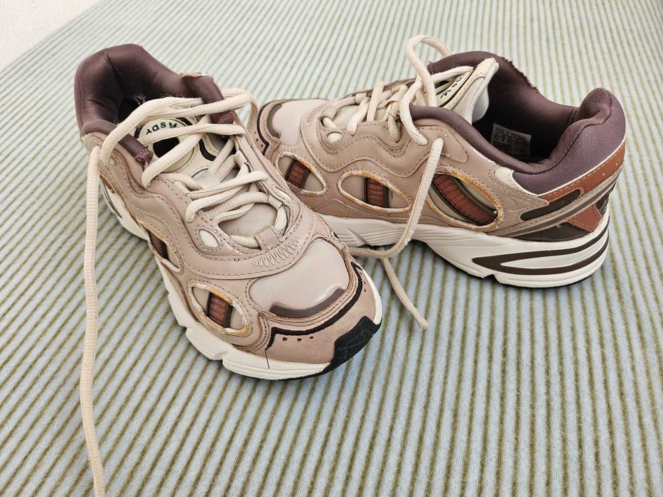 Маратонки Adidas 36 2/3